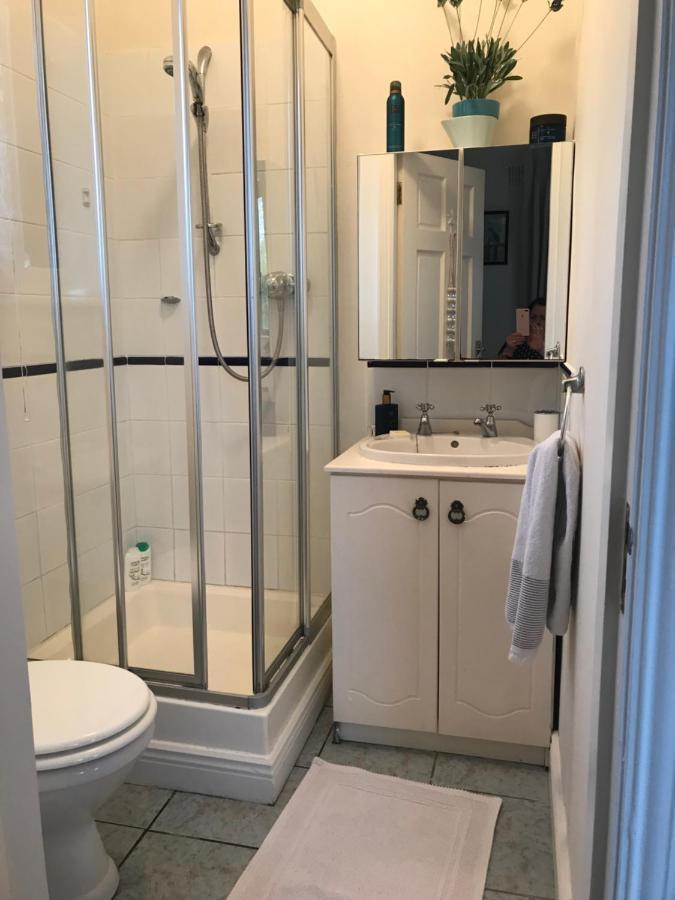 En-Suite Double Room. Dublin Airport, Fairyhouse, Tayto Park, Ashbourne Close By. Eksteriør bilde